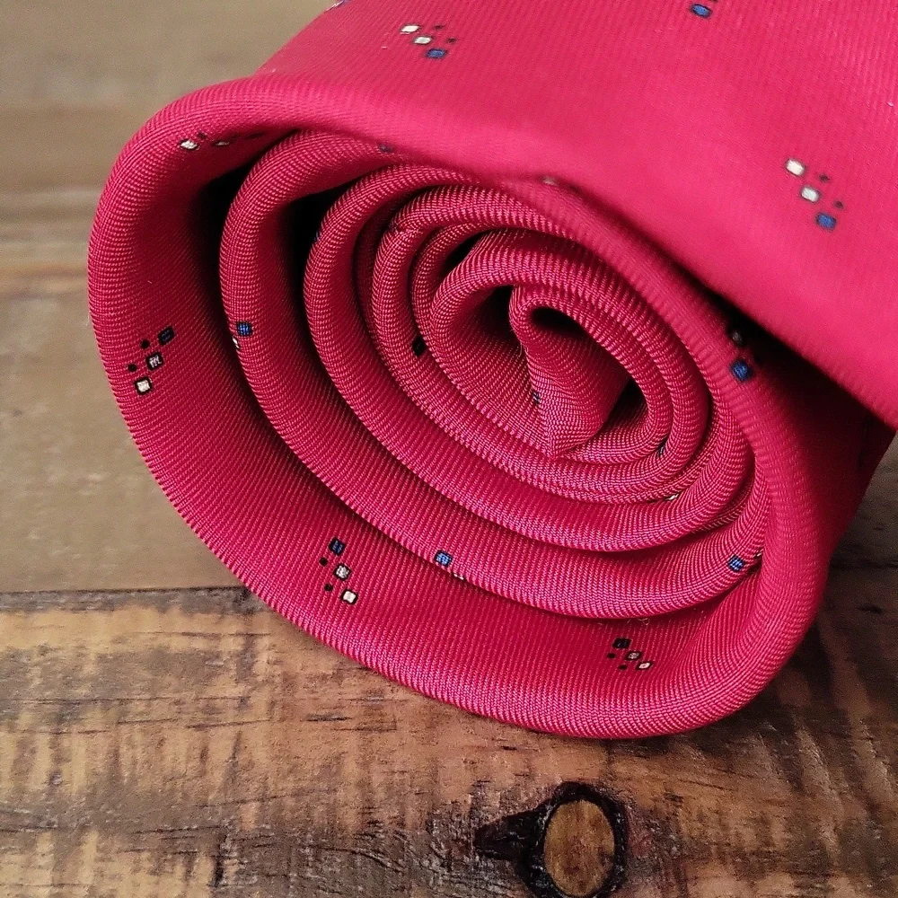 Christian Dior Red Silk Tie - Picture 2 of 6